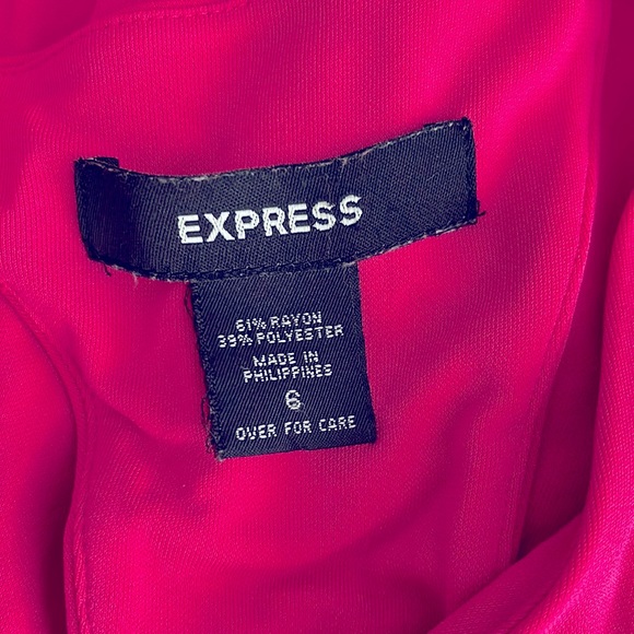 Express Low Cut Keyhole Back Ruched Sleeveless Dress | Built-in Bralette - Picture 11 of 12